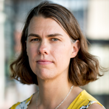 headshot Catherine David